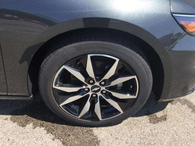 2017 Chevrolet Malibu LT 4dr Sedan